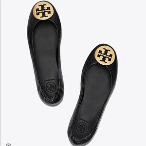 Tory Burch Black Flats - great condition